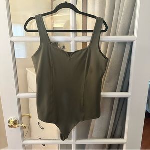 ABERCROMBIE AND FITCH  Sweet Heart  body suit
